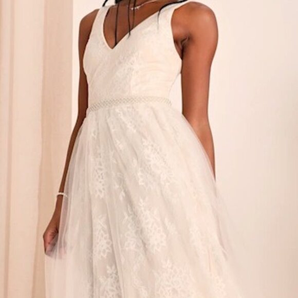 Lulus Sweet Love Ivory Lace Beaded Maxi Dress XS New NWT - Picture 4 of 6